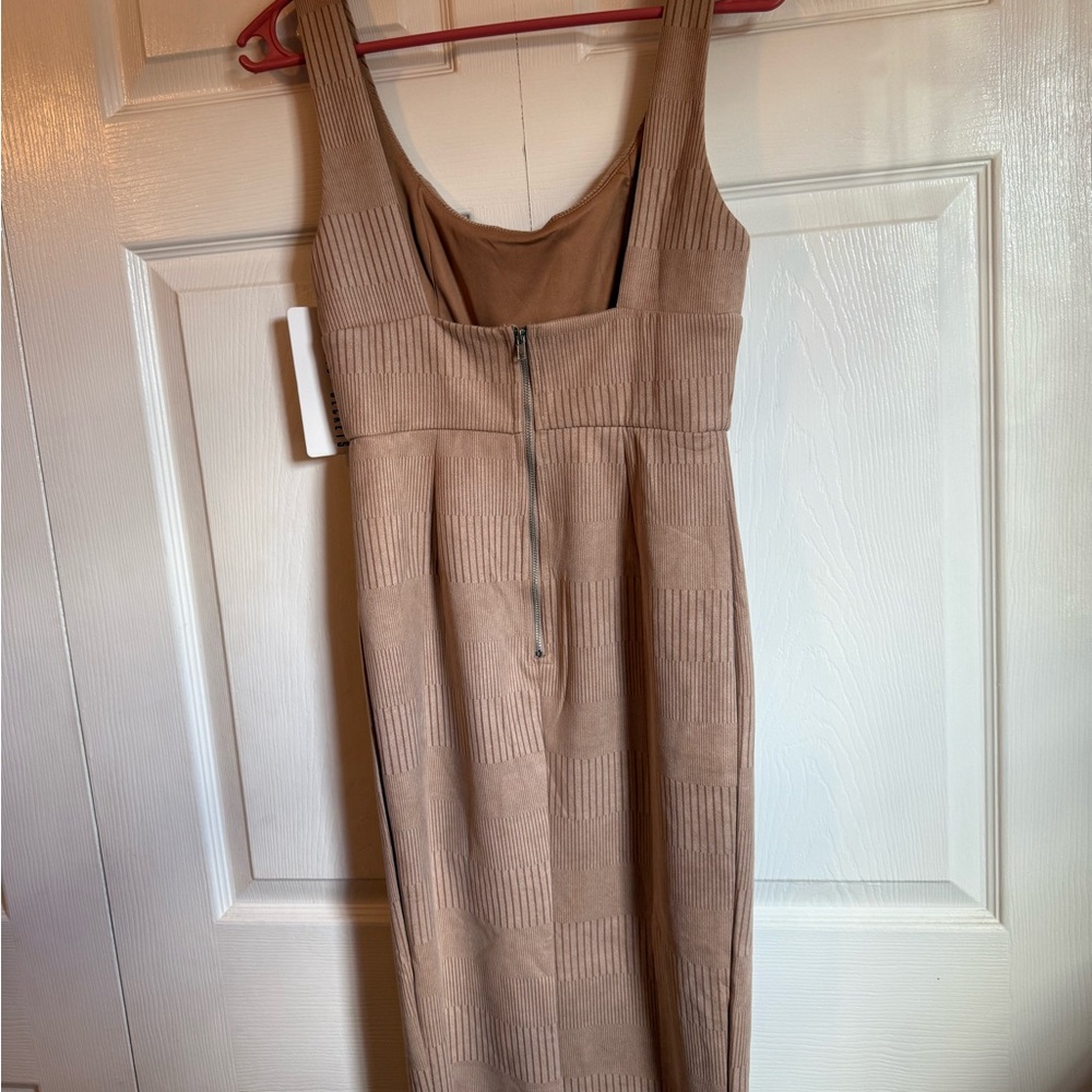 Tan Ribbed Midi Dress - Picture 5 of 5
